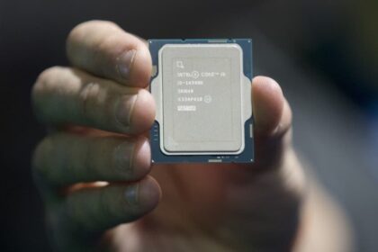 STL develops 160-micron fibre, the world's slimmest fibre and cable technology